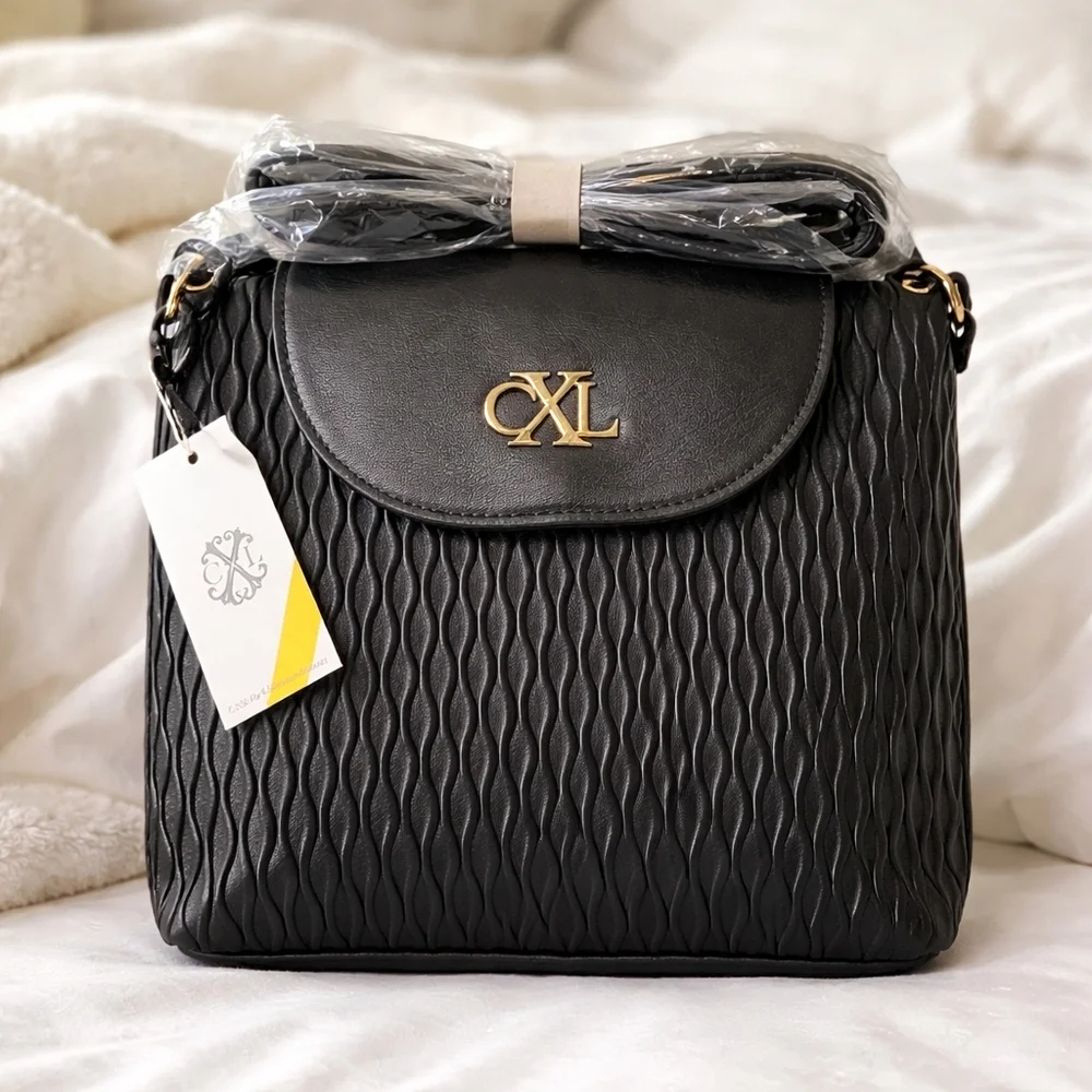 Christian Lacroix Black Textured Crossbody Bag NWT SOFT AS BUTTER - Picture 1 of 7